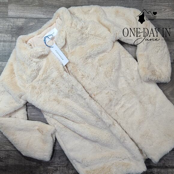 POPSUGAR Jackets & Blazers - Popsugar In The Stars Faux Fur Teddy Coat Fawn Cream NWT $88 Size XS